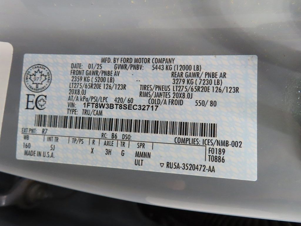 Used 2025 Ford F350 Lariat AWD/4WD image 60