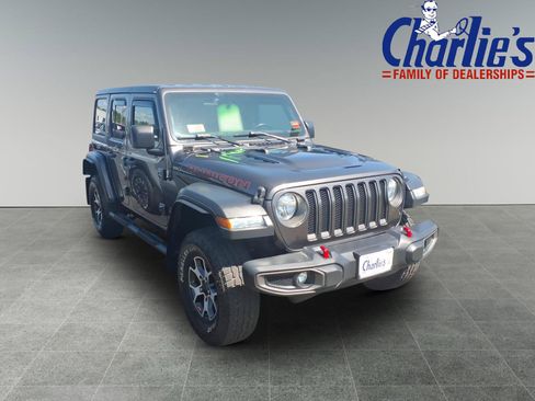Used 2020 Jeep Wrangler Unlimited Rubicon w/ Dual Top Group AWD/4WD image 3