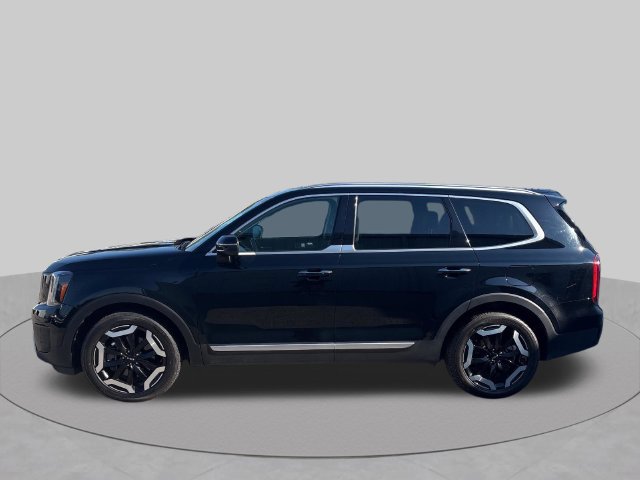 Used 2025 Kia Telluride S AWD/4WD image 2
