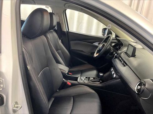 Used 2019 MAZDA CX-3 Touring w/ Touring I-ACTIVSENSE Package image 11