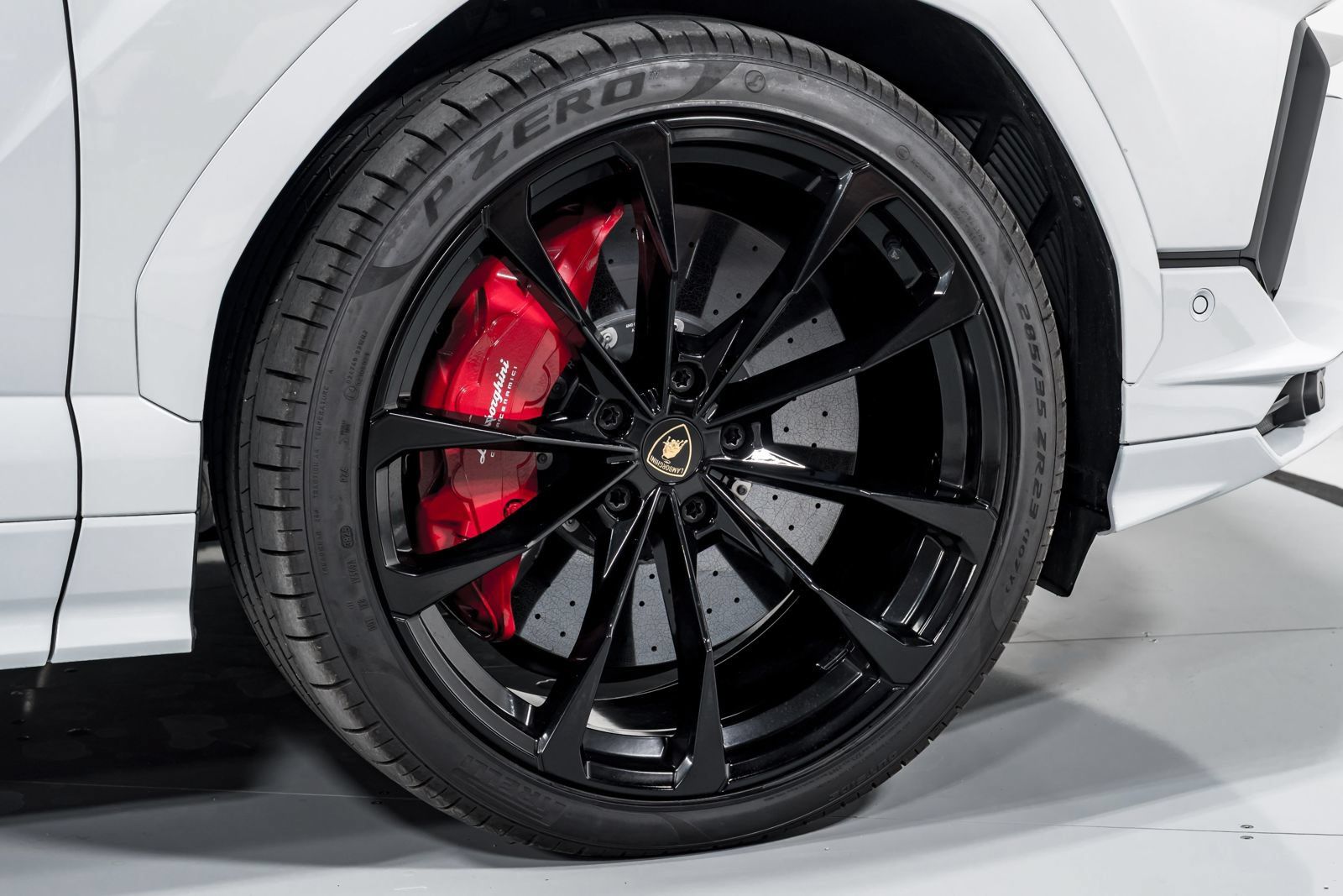 Used 2023 Lamborghini Urus S AWD/4WD image 56