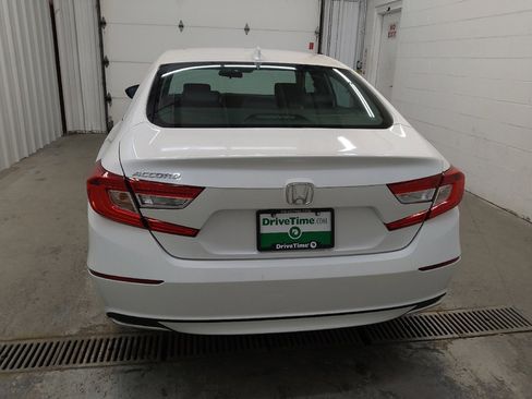 Used 2019 Honda Accord EX image 6