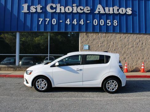 Used 2020 Chevrolet Sonic LT image 8