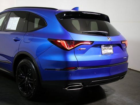 Used 2026 Acura MDX A-Spec image 11