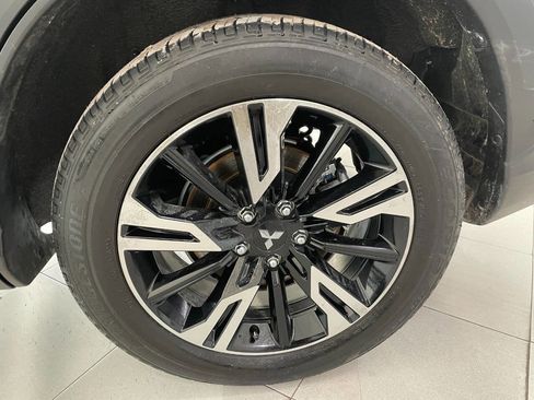 Used 2025 Mitsubishi Eclipse Cross SE image 13