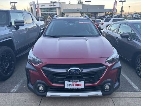 Used 2023 Subaru Outback Touring image 2