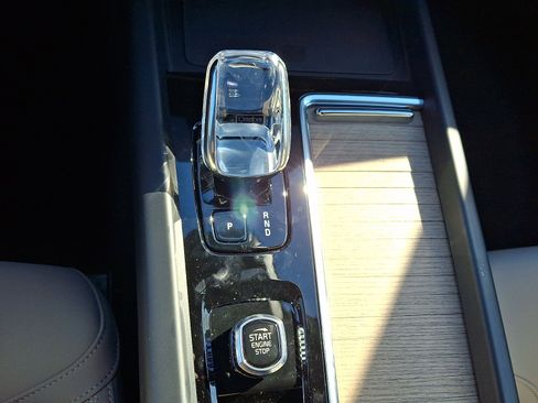 New 2026 Volvo XC60 B5 Plus w/ Protection Package Premier image 9