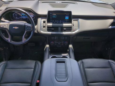 Used 2022 Chevrolet Suburban High Country AWD/4WD image 18