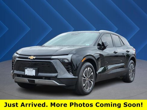 Used 2024 Chevrolet Blazer EV LT AWD/4WD image 1