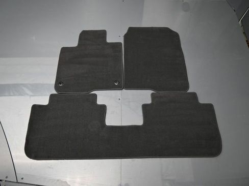 Used 2024 Honda HR-V LX image 36