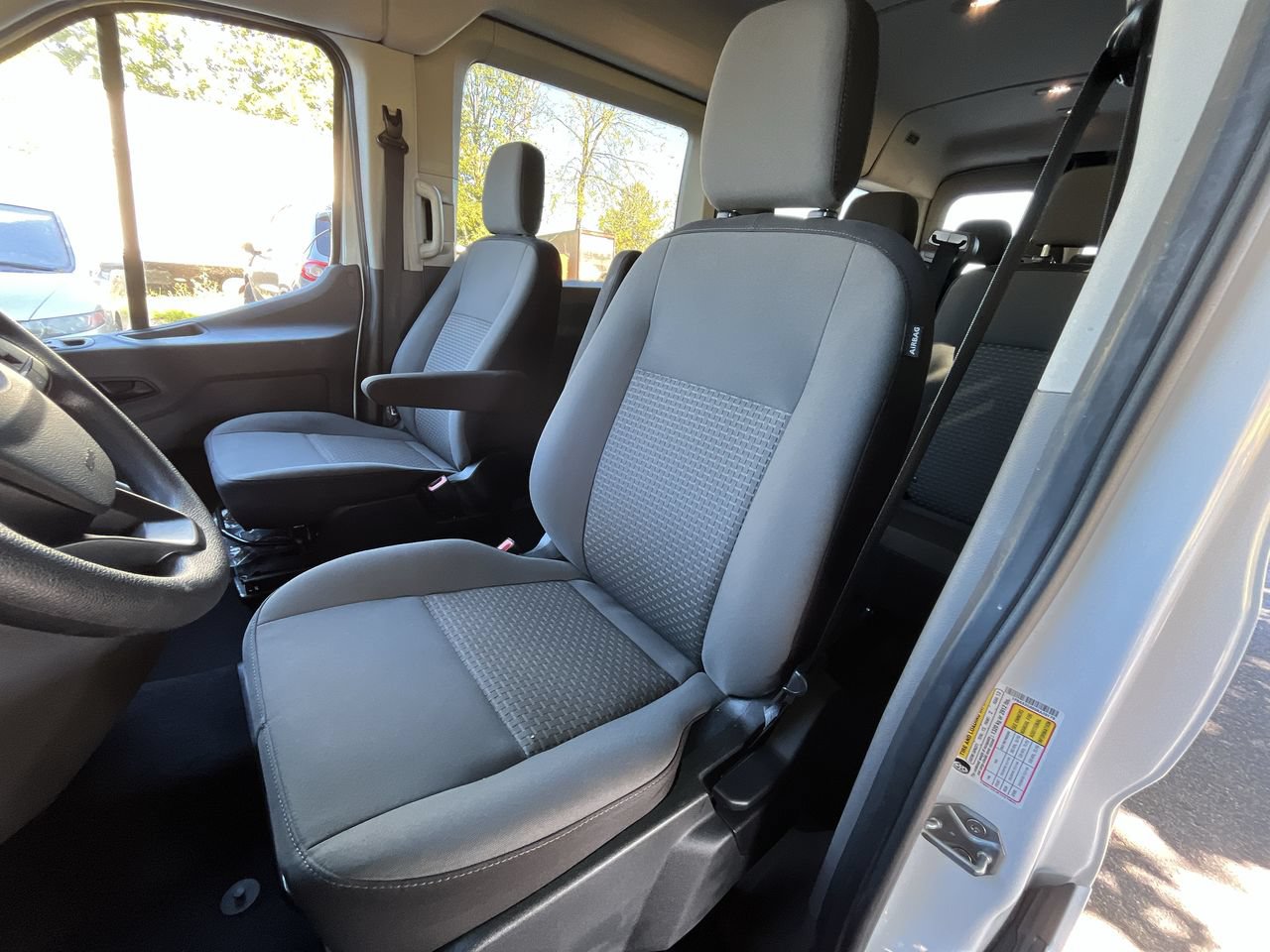 Used 2025 Ford Transit 350 XLT RWD image 5
