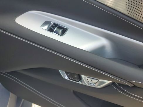 New 2025 Chevrolet Corvette Stingray Premium Conv w/ Z51 Performance Package image 12