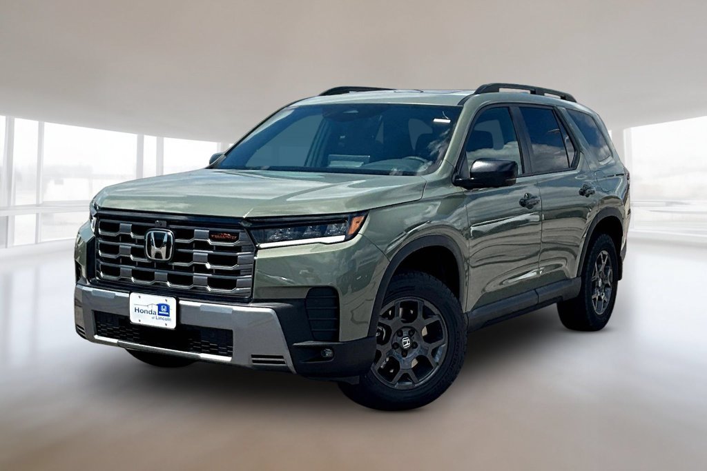 New 2026 Honda Pilot TrailSport image 1
