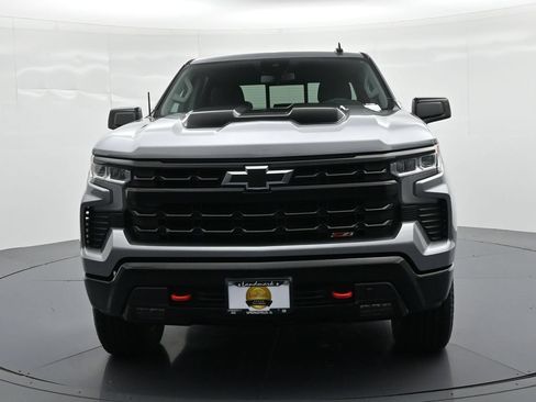 Used 2024 Chevrolet Silverado 1500 LT Trail Boss w/ Convenience Package II AWD/4WD image 3