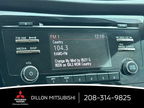 Used 2017 Nissan Rogue SV AWD/4WD image 18