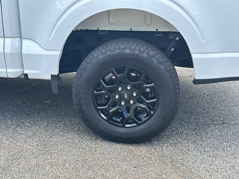 Used 2025 Ford F150 STX AWD/4WD image 21