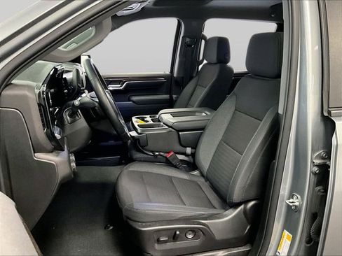 Used 2024 Chevrolet Silverado 1500 LT AWD/4WD image 24