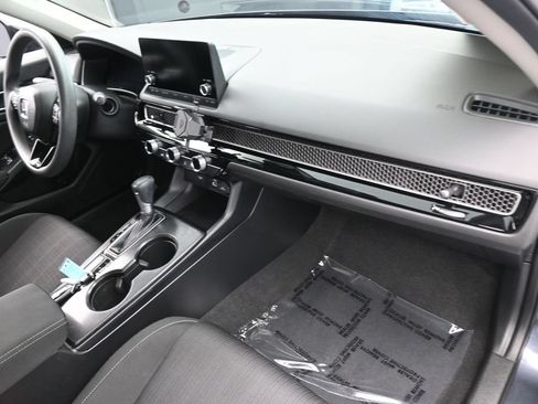 Used 2024 Honda Civic LX image 40