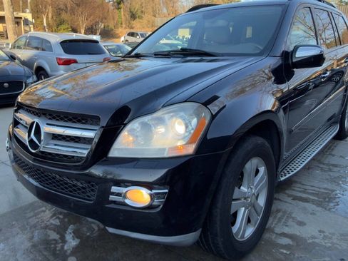 Used 2009 Mercedes-Benz GL 450 GL 450 4MATIC AWD 4dr SUV image 6