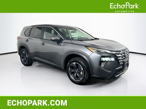 Used 2024 Nissan Rogue SV FWD image 1