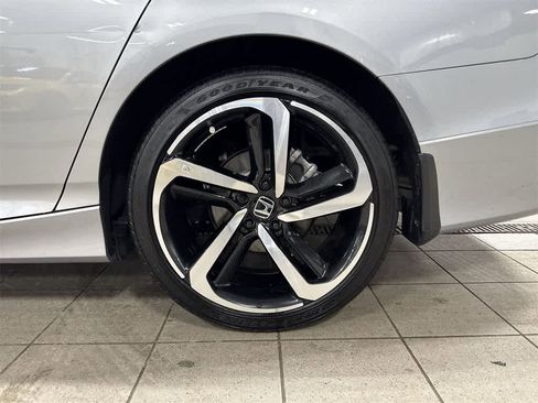Used 2022 Honda Accord Sport image 10