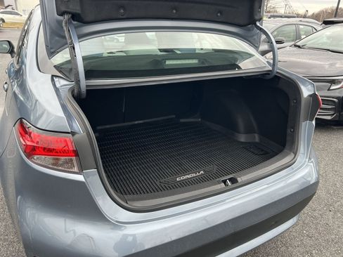 Used 2020 Toyota Corolla LE image 24