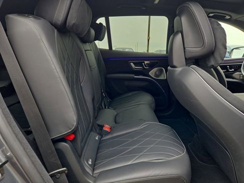 Used 2023 Mercedes-Benz EQS 580 4MATIC SUV image 20