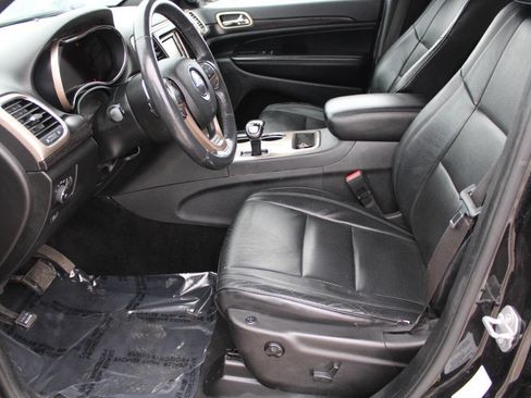 Used 2015 Jeep Grand Cherokee Laredo w/ Quick Order Package 23E image 11