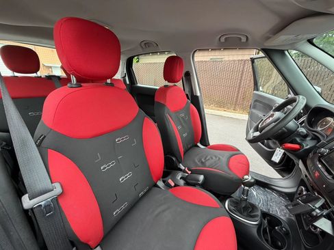 Used 2014 FIAT 500L Pop FWD image 25