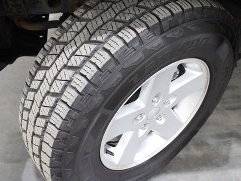 Used 2017 Jeep Wrangler Unlimited Sport w/ Quick Order Package 23S image 31