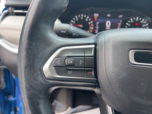 Used 2022 Jeep Compass Limited image 25