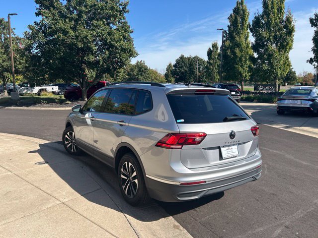 Used 2024 Volkswagen Tiguan S FWD image 5