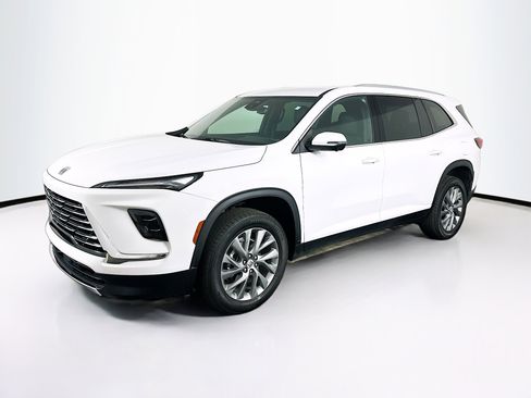 Used 2025 Buick Enclave Preferred FWD image 3