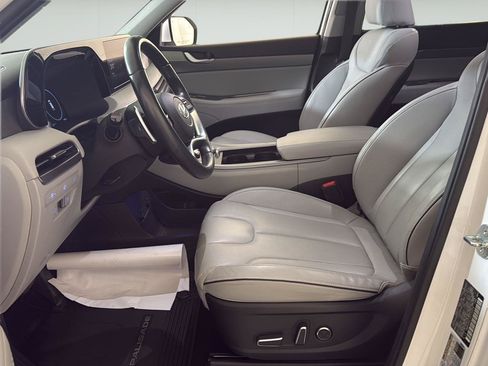 Used 2024 Hyundai Palisade SEL w/ Premium Package AWD/4WD image 5