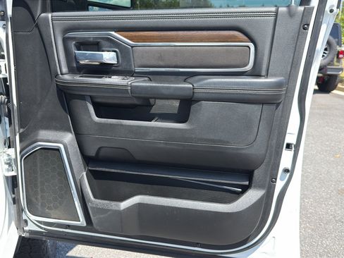 Used 2023 RAM 2500 Laramie AWD/4WD image 34