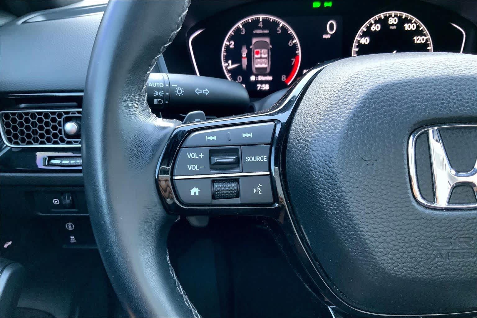 Used 2024 Honda Civic Sport image 23