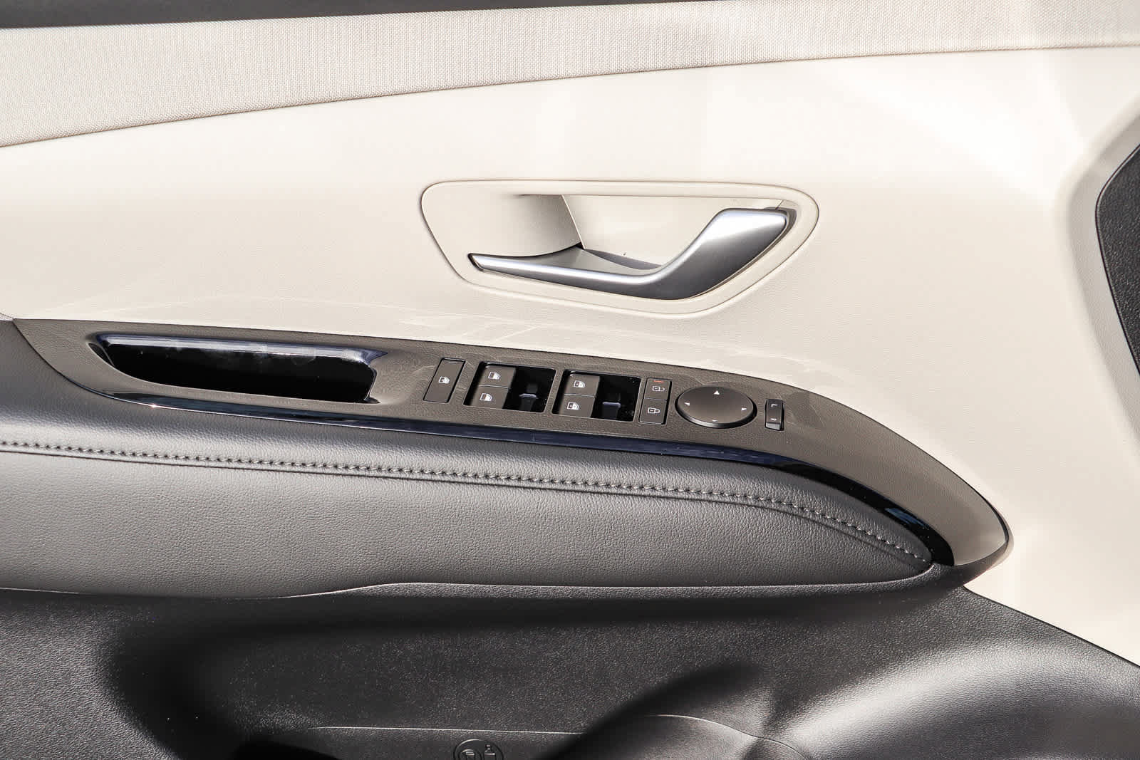 New 2026 Hyundai Tucson Limited AWD/4WD image 21