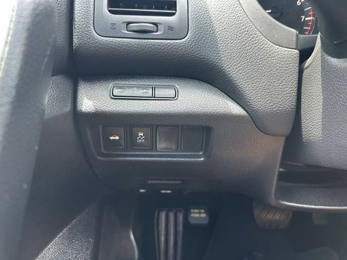 Used 2016 Nissan Altima 2.5 SV w/ Convenience Package FWD image 18