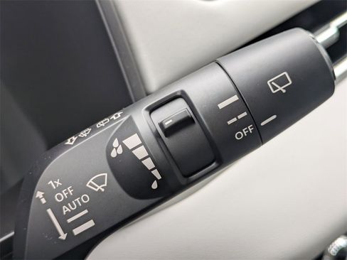 New 2026 Mitsubishi Outlander SE image 29