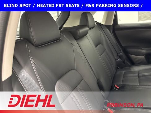 Used 2023 Honda HR-V EX-L image 11