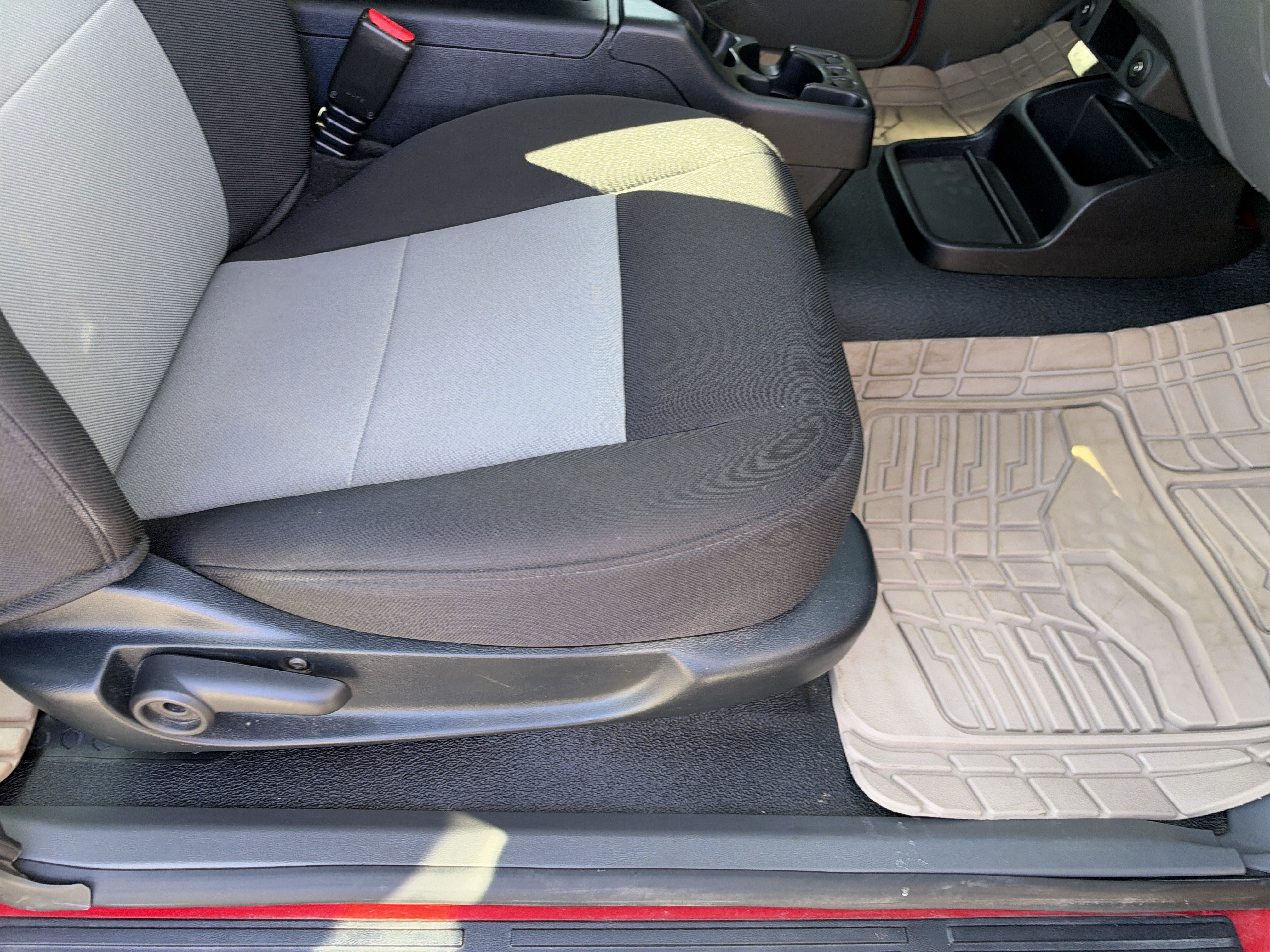 Used 2011 Ford Ranger Sport w/ Bright Trim Group RWD image 46