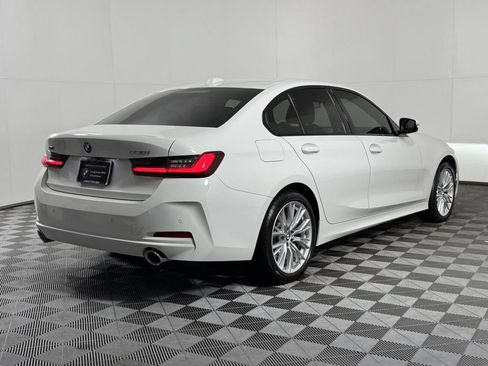 Used 2023 BMW 330i xDrive Sedan w/ Convenience Package AWD/4WD image 10