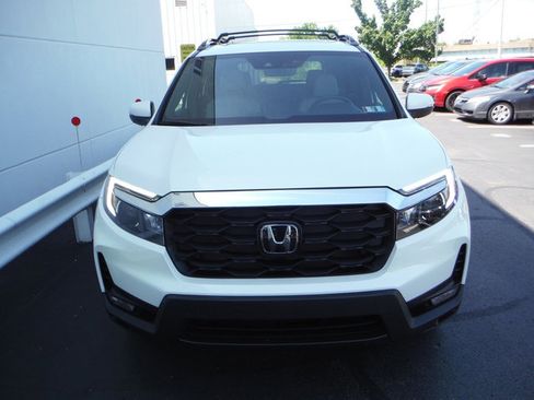 Used 2024 Honda Passport EX-L image 5