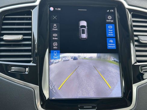 Certified 2023 Volvo XC90 B6 Plus w/ Protection Package Premier AWD/4WD image 24