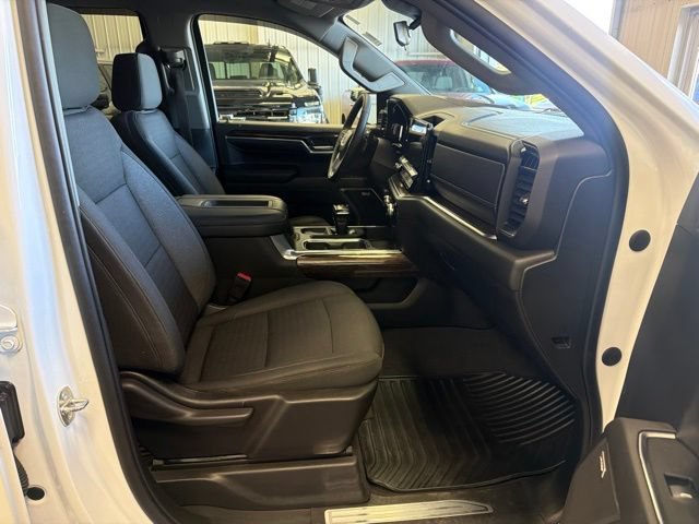 Used 2022 GMC Sierra 1500 Elevation w/ Preferred Package AWD/4WD image 26
