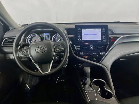 Used 2024 Toyota Camry LE FWD image 19