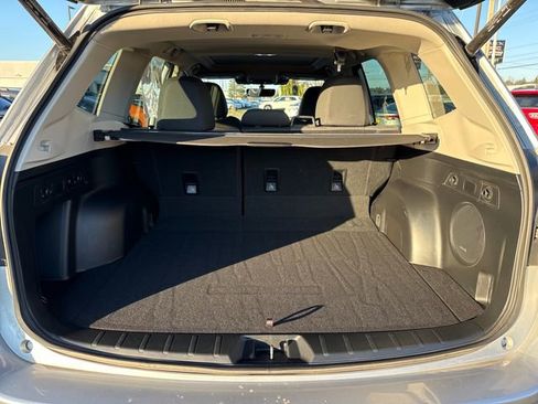 Used 2023 Subaru Forester Sport image 12