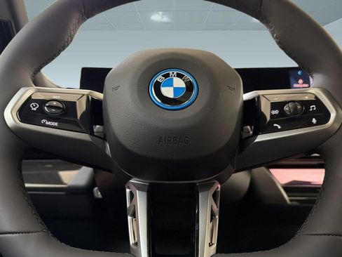 New 2026 BMW i5 eDrive40 w/ M Sport Package RWD image 16