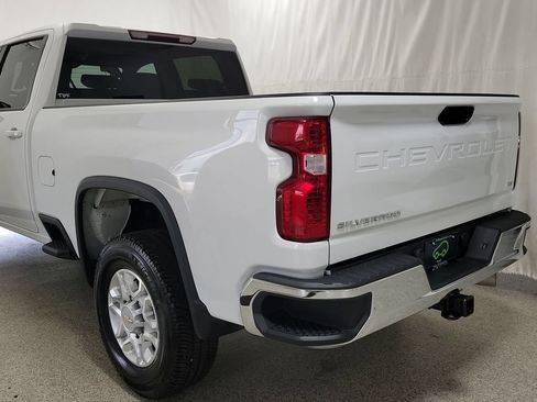 Certified 2023 Chevrolet Silverado 2500 LT AWD/4WD image 7