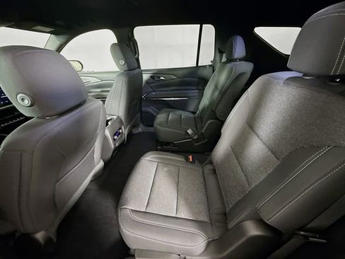 New 2026 Chevrolet Traverse LT w/ Midnight/Sport Edition image 23